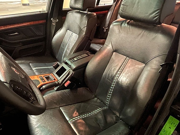 Alpina B10 12 of 20