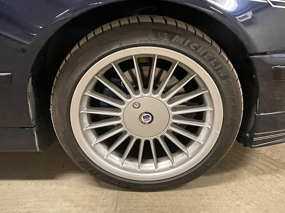 Alpina B10 17 of 20