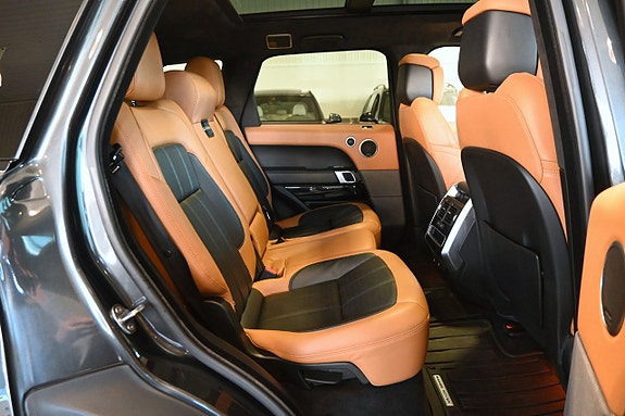 Land Rover Range Rover Sport 14 of 27