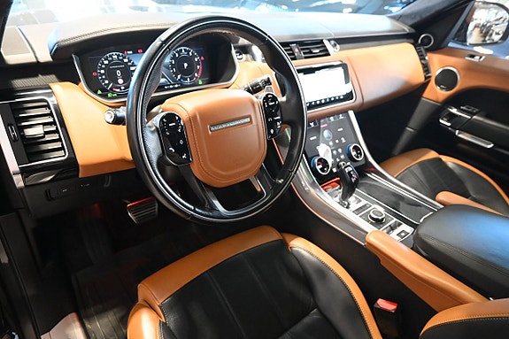 Land Rover Range Rover Sport 7 of 27