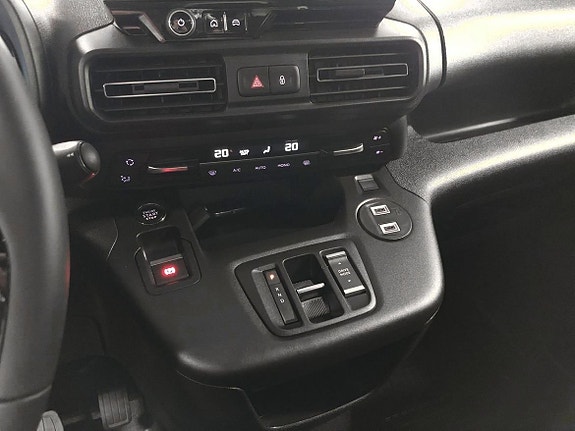Toyota Proace City 15 of 15