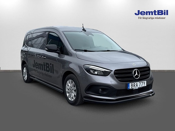 Mercedes-Benz Citan Tourer 2 of 5