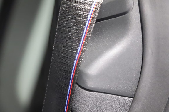 BMW M4 17 of 18