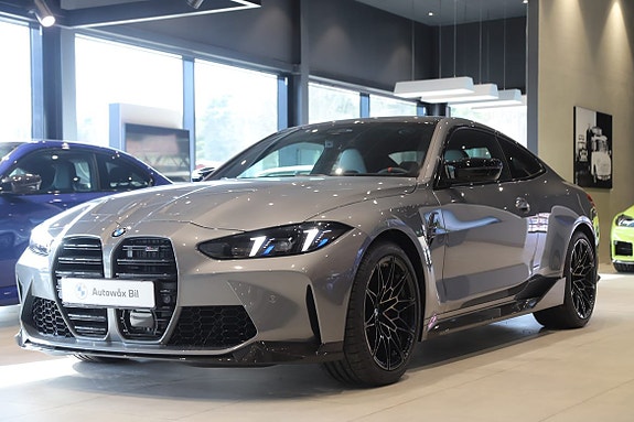 BMW M4 6 of 18