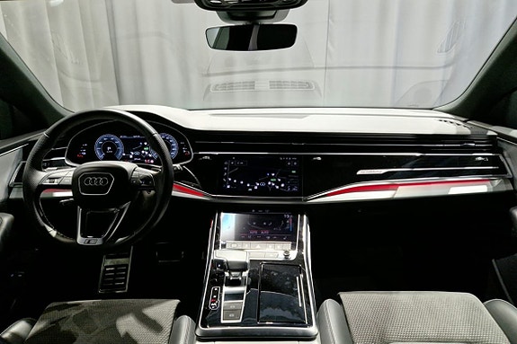 Audi Q8 18 of 22