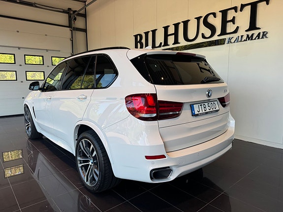 BMW X5 3 of 5