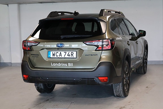 Subaru Outback 2 of 5