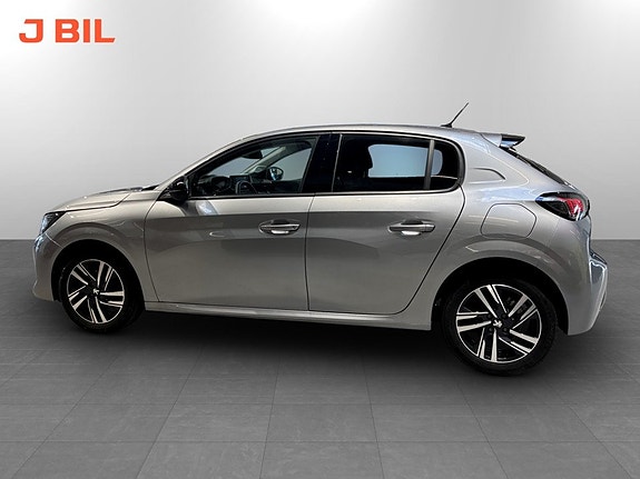 Peugeot 208 16 of 17