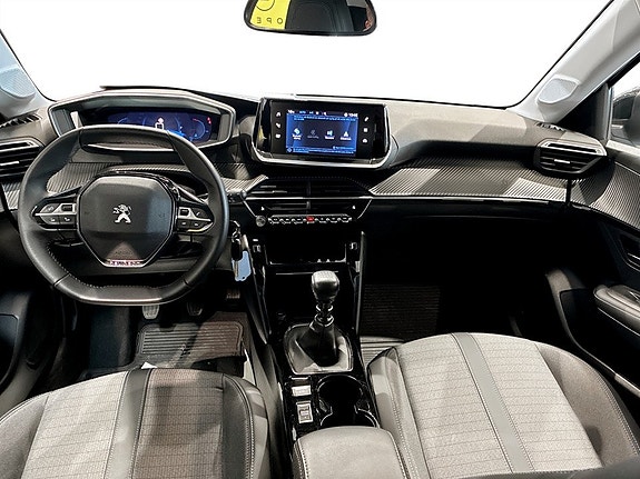 Peugeot 208 6 of 17