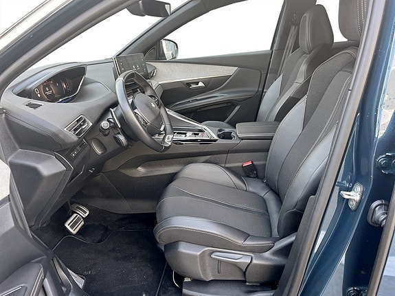 Peugeot 3008 4 of 5