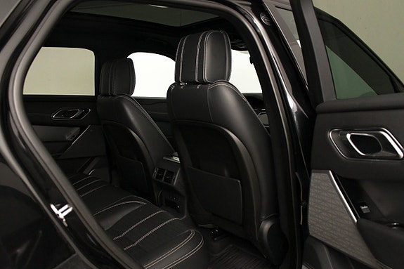 Land Rover Range Rover Velar 28 of 28