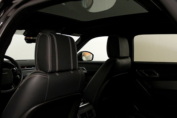 Land Rover Range Rover Velar 27 of 28