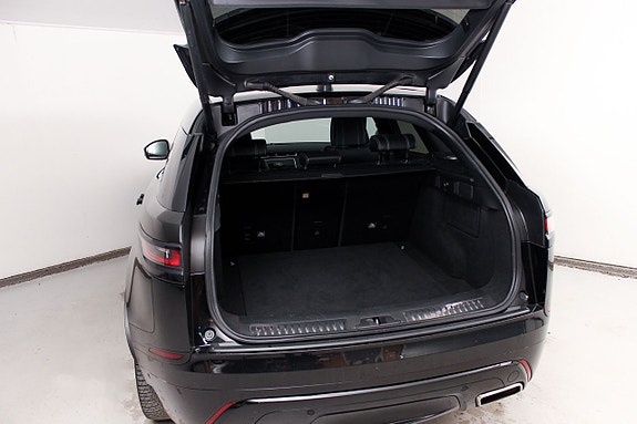 Land Rover Range Rover Velar 14 of 28
