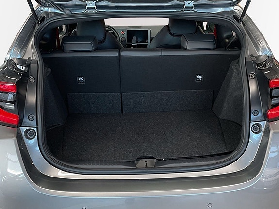 Toyota Yaris 6 of 11
