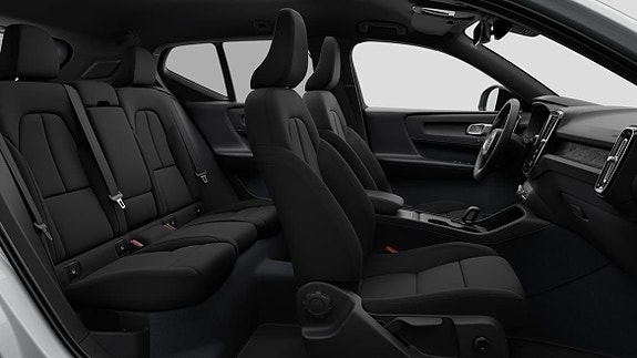 Volvo EX40 15 of 16