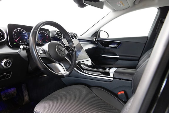 Mercedes-Benz C220 15 of 26