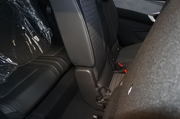 Peugeot 5008 10 of 11