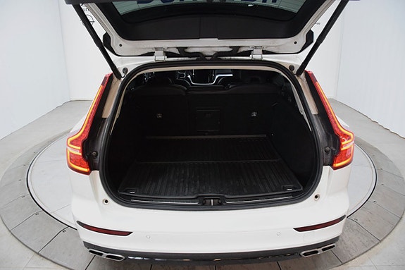 Volvo V60 14 of 23