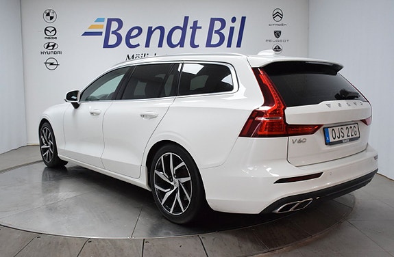 Volvo V60 12 of 23