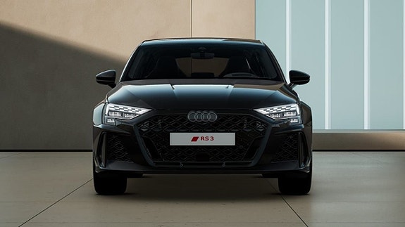 Audi RS3 4 of 5