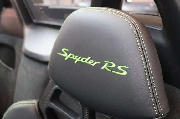 Porsche 718 Spyder RS 12 of 13