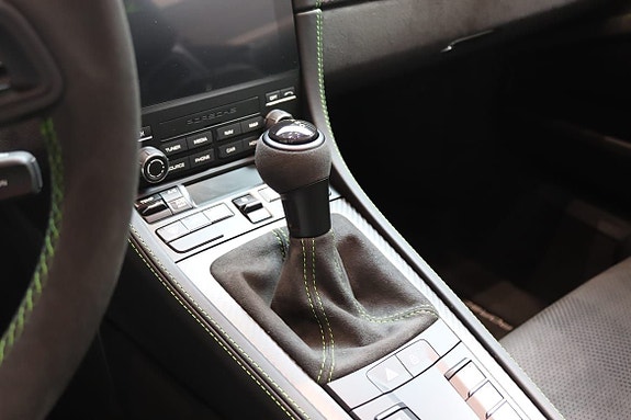 Porsche 718 Spyder RS 9 of 13