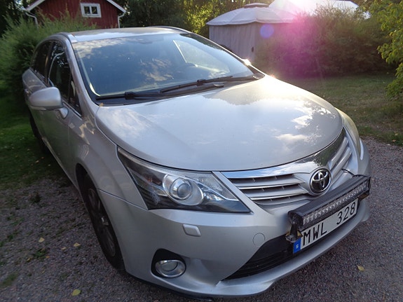 Toyota Avensis 7 of 30