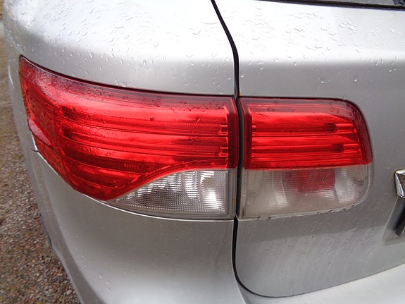 Toyota Avensis 29 of 30