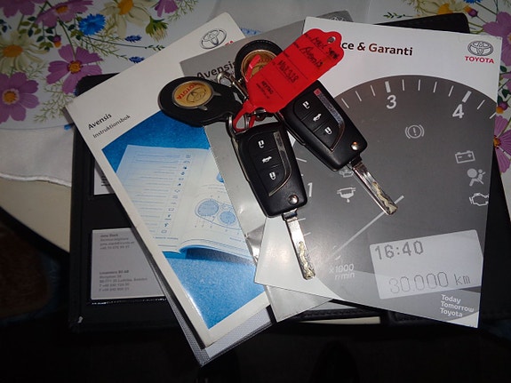 Toyota Avensis 22 of 30
