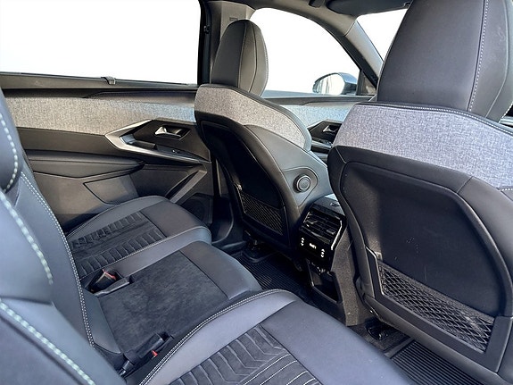 Peugeot 5008 12 of 15