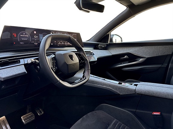 Peugeot 5008 4 of 15