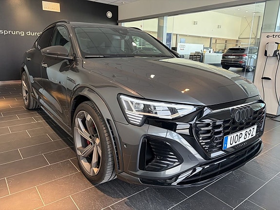 Audi SQ8 3 of 12
