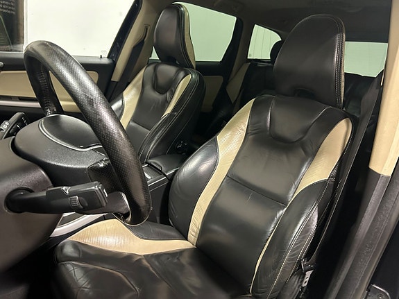 Volvo XC60 17 of 20