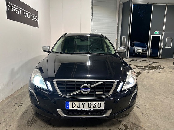 Volvo XC60 4 of 5