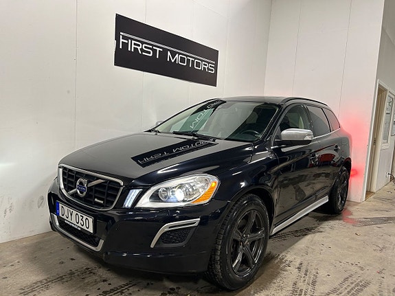 Volvo XC60 2 of 5