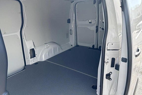 Toyota Proace 9 of 14
