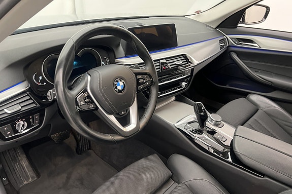 BMW 530e 10 of 30