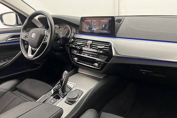 BMW 530e 25 of 30
