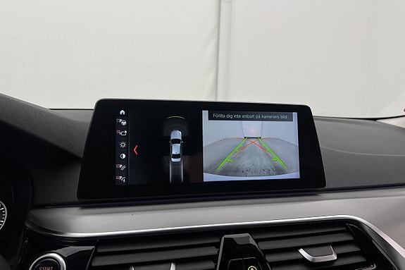 BMW 530e 17 of 30