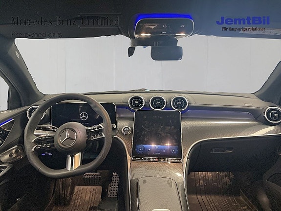 Mercedes-Benz GLC300 de 7 of 12
