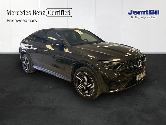 Mercedes-Benz GLC300 de 2 of 5