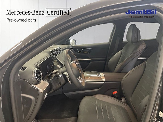 Mercedes-Benz GLC300 de 3 of 5