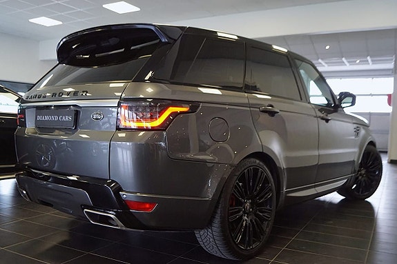 Land Rover Range Rover Sport 2 of 5