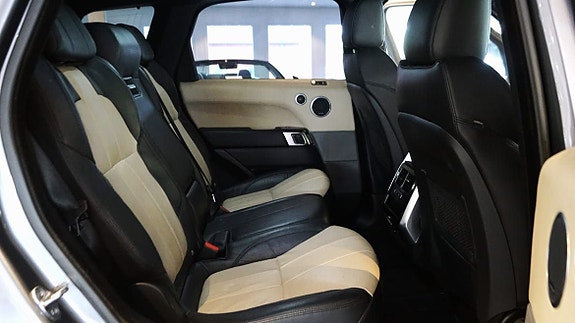 Land Rover Range Rover Sport 12 of 14