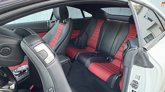 Mercedes-Benz E400 16 of 20