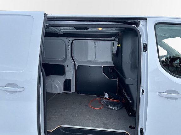 Toyota Proace 8 of 10