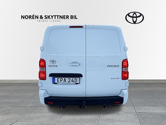 Toyota Proace 4 of 5