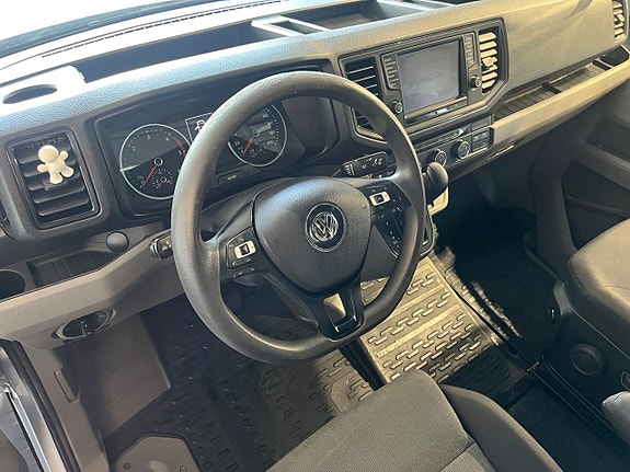 Volkswagen Crafter 7 of 19