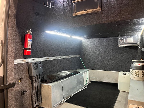 Volkswagen Crafter 17 of 19
