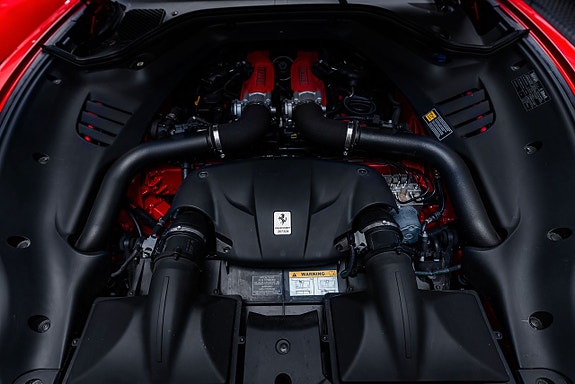 Ferrari California T 13 of 25